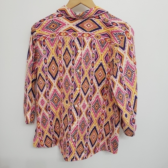 Chico's No-Iron Ikat Linen Button Down Shirt  Sz 1 - Picture 4 of 8